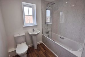 Family Bathroom- click for photo gallery